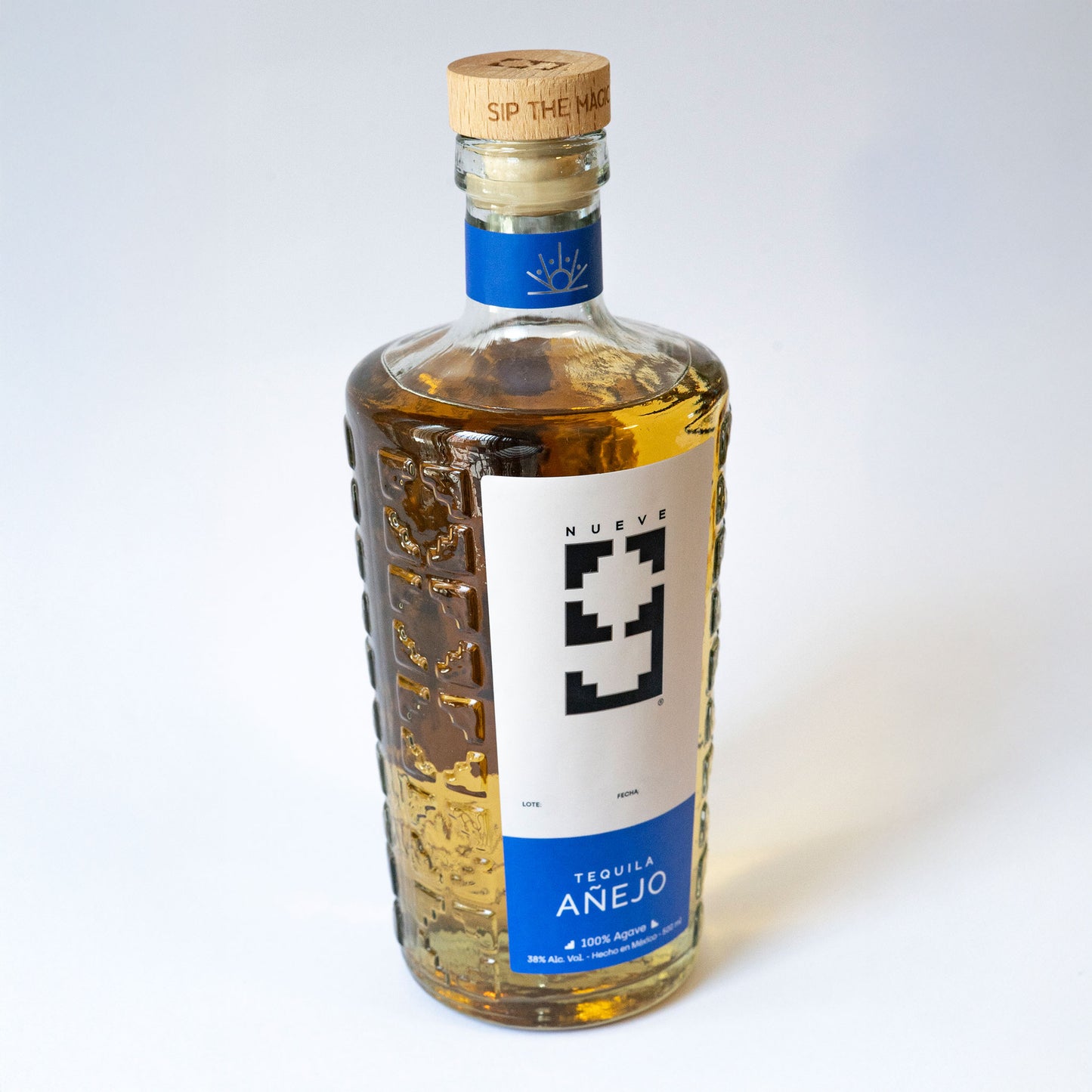 Tequila 9 Añejo - 100% Agave, 500ml | 38% Vol.